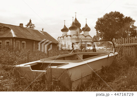 Old metal boat on the ground 44716729
