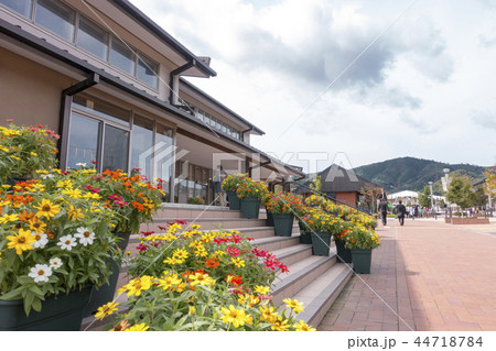海が見える公園のまちシーパルピア女川日常の生活と非日常観光の交流女川駅前にぎわい拠点 海が見える公園のまちシーパルピア女川日常の生活と非日常観光の交流女川駅前にぎわい拠点 44718784