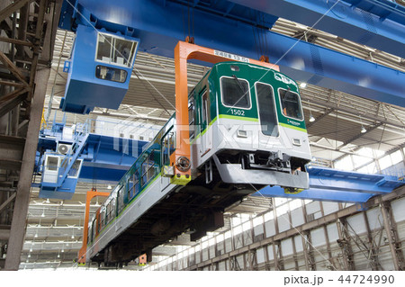 京阪　寝屋川車両基地 44724990