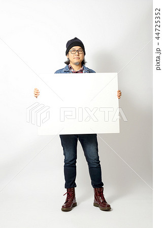 Asian Man 44725352