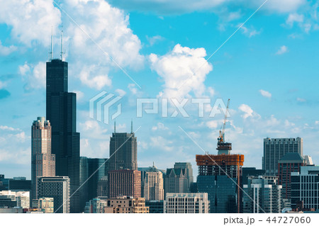 Chicago skyscrapers skyline 44727060
