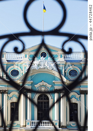 Fragment of facade of the Mariinsky Palace  44728462