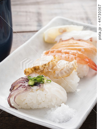 塩レモンの握り寿司 44730367