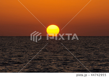 ダルマ夕日 ダルマ夕日 44742955