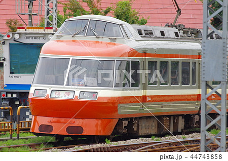 ロマンスカーLSE7000形ラストラン ロマンスカーLSE7000形ラストラン 44743858