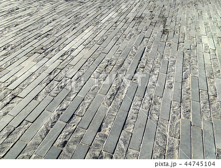 石の舗装 44745104
