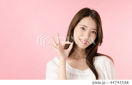 OKする女性 OKする女性 44745598
