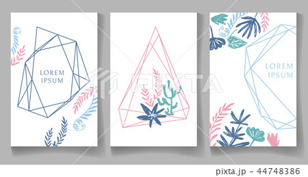 Set of pastel color cards, geometric trendy crystal design. Hand Set of pastel color cards, geometric trendy crystal design. Hand 44748386