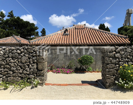 沖縄の古民家 44748909