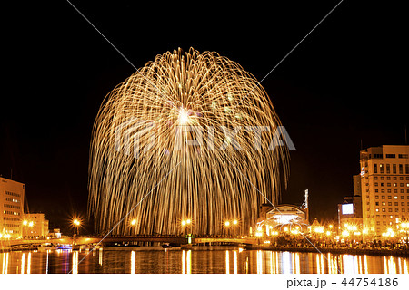 釧路大漁どんぱく花火大会三尺玉 釧路大漁どんぱく花火大会三尺玉 44754186