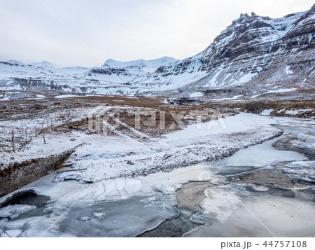 Scene view around Kirkjufell in winter, Iceland Scene view around Kirkjufell in winter, Iceland 44757108