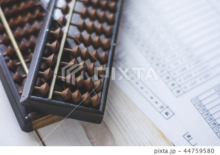 そろばん 44759580