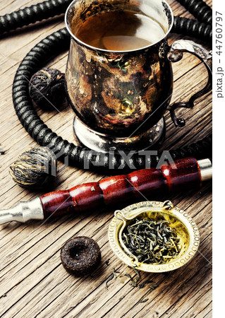 Hookah with aroma tea 44760797