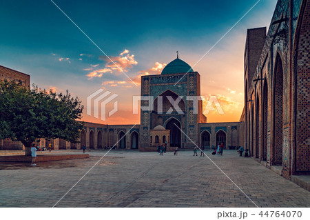 Kalyan Mosque in Bukhara Kalyan Mosque in Bukhara 44764070
