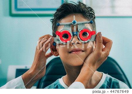 Ophthalmology. Visual Chart 44767649