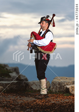Bergamo Bagpipe 44773644