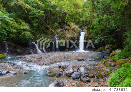 富士宮市・陣馬の滝 44783632
