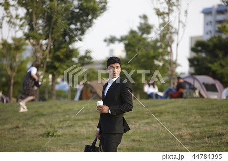 会社員 男 男性 44784395