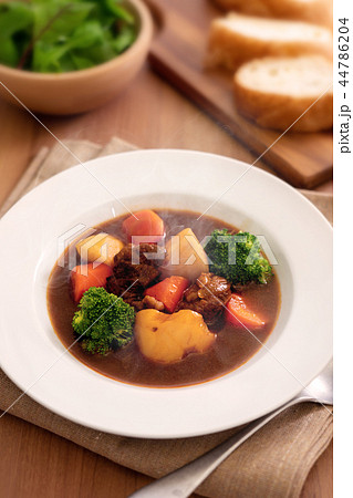 ビーフシチュー 44786204