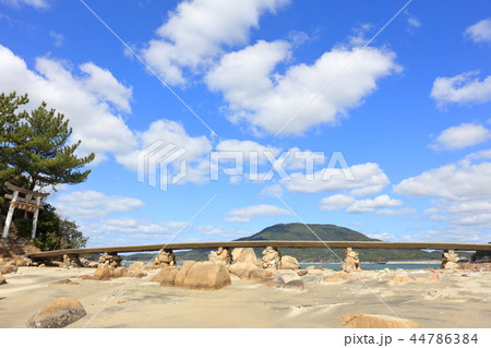 箱島神社　海に浮かぶパワースポット神社（福岡県糸島市） 44786384