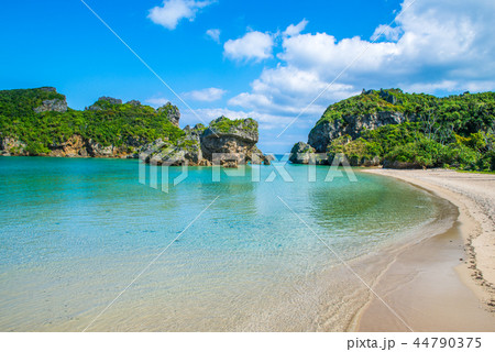 浜比嘉島の海 44790375