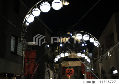 阿佐ヶ谷パールセンターの夜 44798727