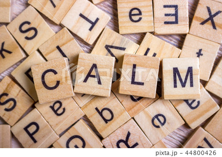 calm - cube with letters, sign with wooden cubes 44800426
