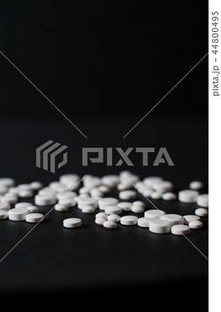 薬　OTC,OTC類似薬,オーバードーズ 44800495