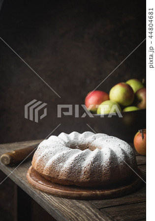 Apple Bundt Cake 44804681