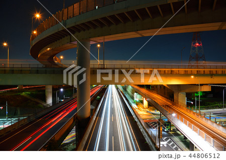 <夜景> 立体交差 陸橋 高架 高架下 <夜景> 立体交差 陸橋 高架 高架下 44806512