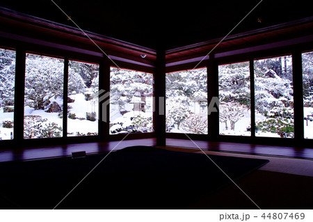 旧竹林院（大津市坂本）庭園の冬景色 44807469