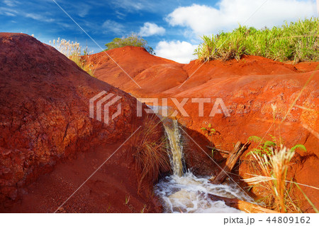 Famous red dirt of Waimea Canyon in Kauai Famous red dirt of Waimea Canyon in Kauai 44809162