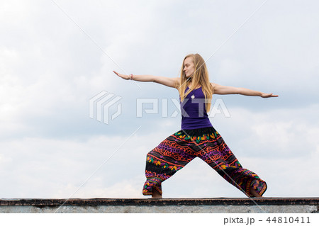 women doing yoga, Warrior Pose women doing yoga, Warrior Pose 44810411