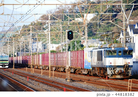 朝のEF64 44818382