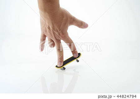 フィンガースケボー 44824794