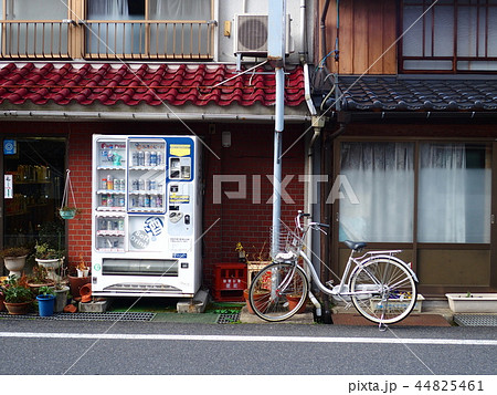 自動販売機 自転車 商店 自動販売機 自転車 商店 44825461