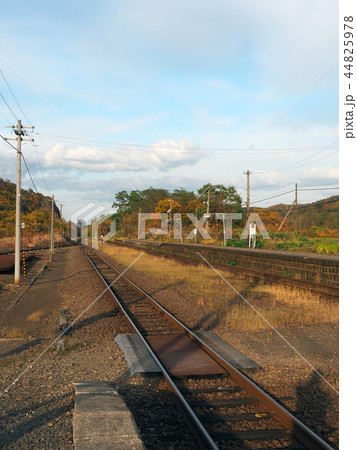 ホーム　函館本線　然別駅　小樽方面 44825978