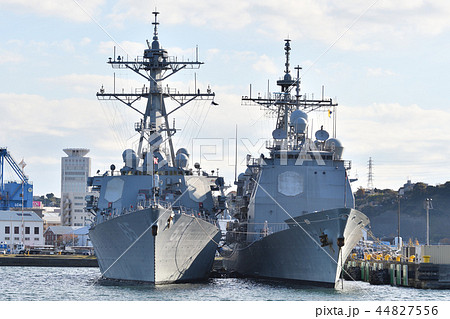 ミサイル駆逐艦ベンフォールド、ミサイル巡洋艦シャイロー ミサイル駆逐艦ベンフォールド、ミサイル巡洋艦シャイロー 44827556