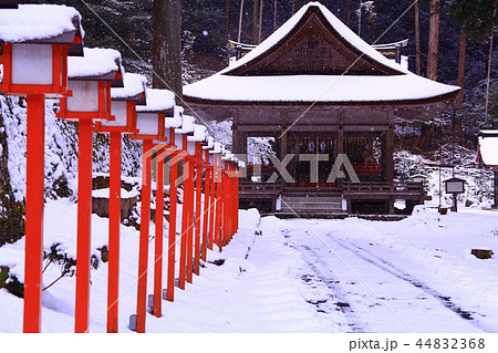 日吉大社(大津市坂本)境内の冬景色 日吉大社(大津市坂本)境内の冬景色 44832368