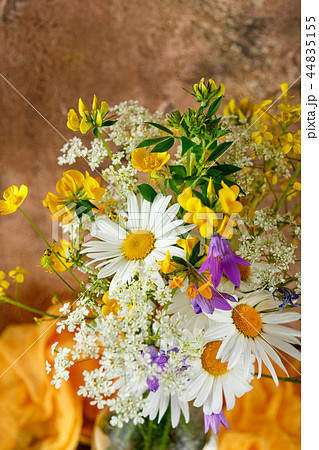Bouquet of wild flowers 44835155