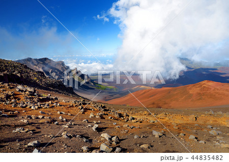 Stunning landscape of Haleakala volcano crater Stunning landscape of Haleakala volcano crater 44835482