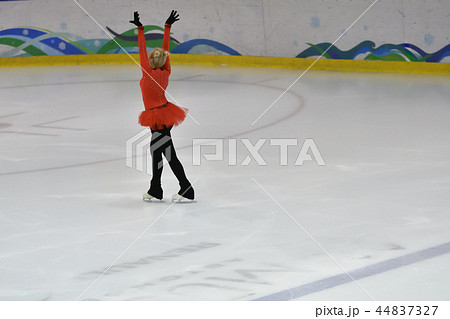 Girl ice skating Girl ice skating 44837327