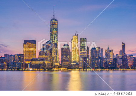 New York City Skyline New York City Skyline 44837632