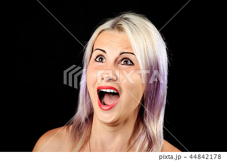 scared female face expression, screaming girl scared female face expression, screaming girl 44842178