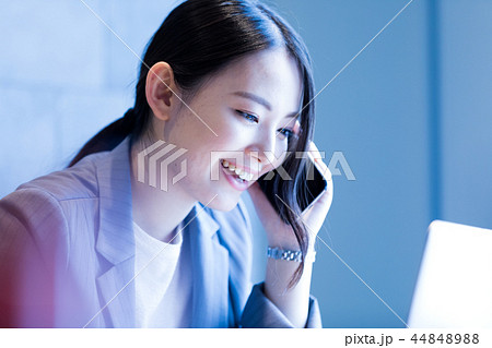 女性 女性 44848988