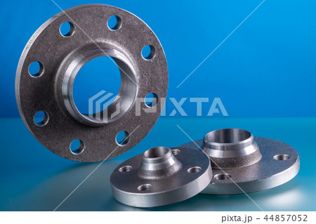 Weld-neck flanges, set of steel welding fittings. 44857052