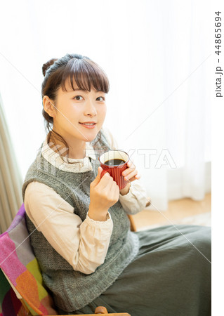 女性 部屋 ライフスタイル 女性 部屋 ライフスタイル 44865694
