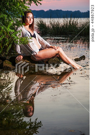 attractive girl attractive girl 44867923