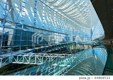 東京国際フォーラム　青空 44869533