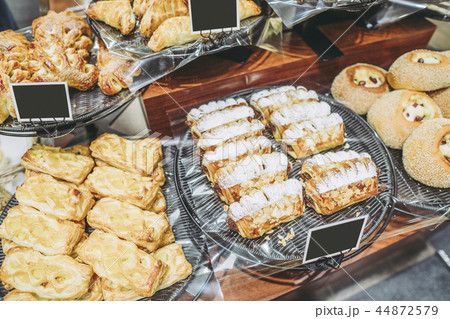 焼きたてパン 焼きたてパン 44872579